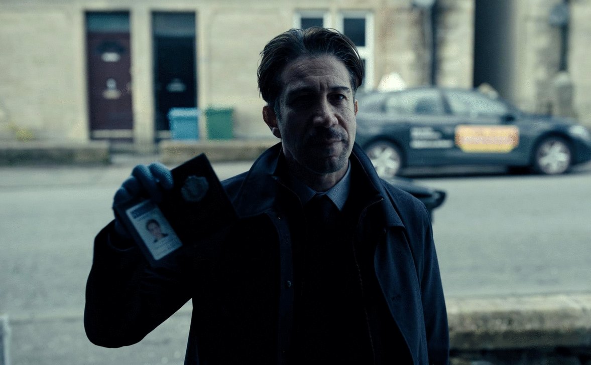 Photo from the movie Damaged