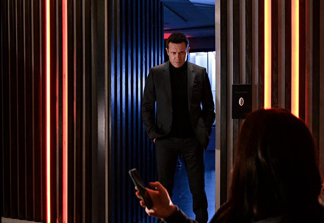 Photo from the movie Hypnotic