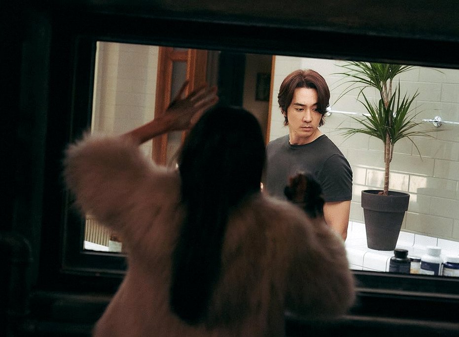 Photo from the movie Hidden Face