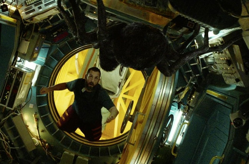 Photo from the movie Spaceman