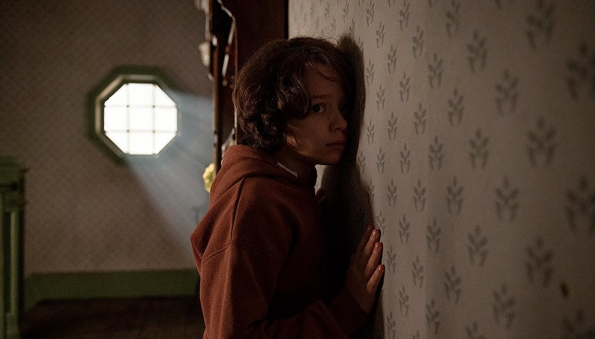 Photo from the movie Cobweb