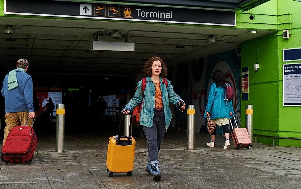 Photo from the movie Love at First Sight