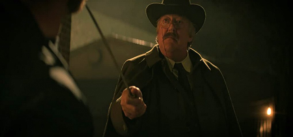 Photo from the movie The Sandman