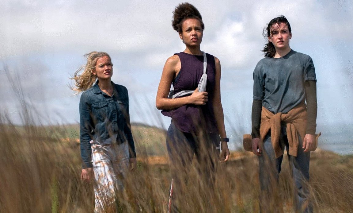 Photo from the movie The Wilds