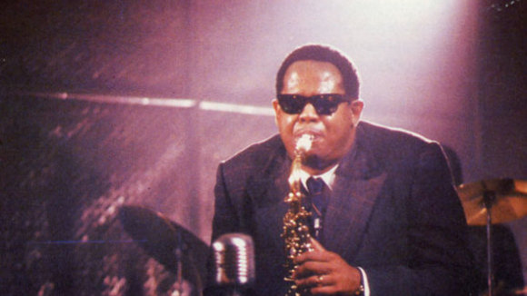 Photo from the movie Bird