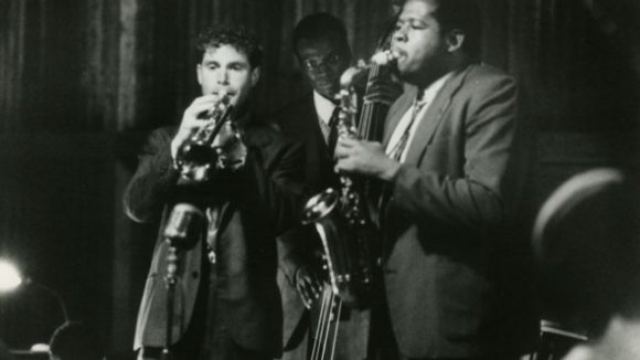 Photo from the movie Bird