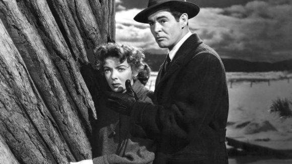 Photo du film On Dangerous Ground