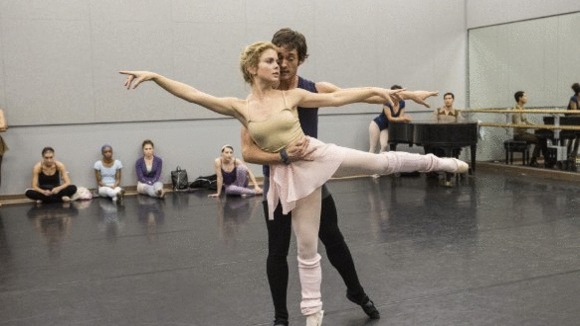 Photo from the movie Petals on the Wind