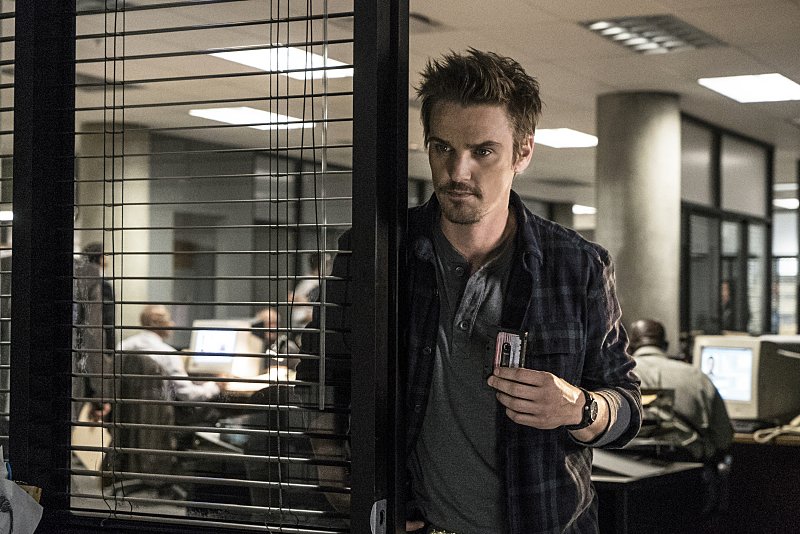 Photo from the movie Frequency