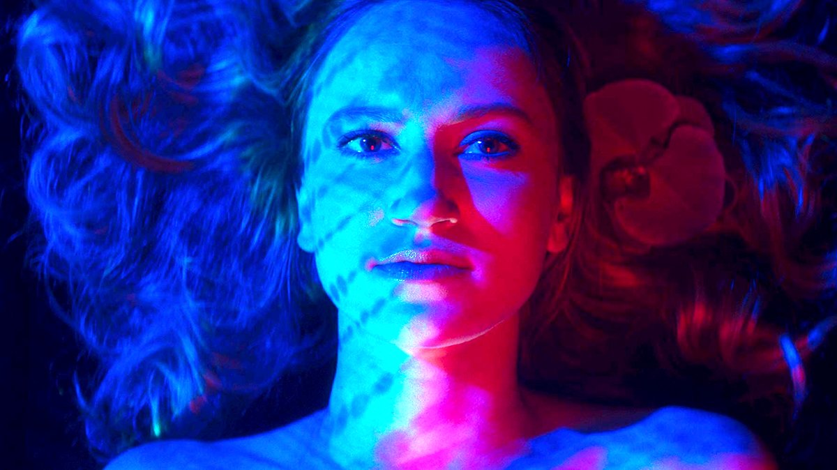 Photo from the movie Inside the Rain