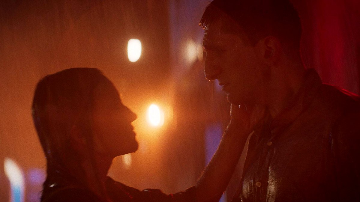 Photo from the movie Inside the Rain