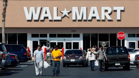 Photo du film Wal-Mart: The High Cost of Low Price