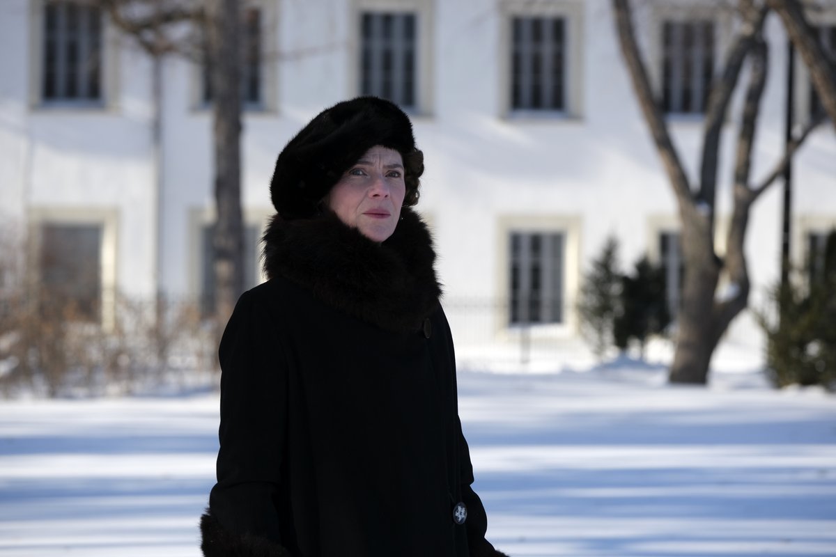 Photo from the movie Une femme respectable