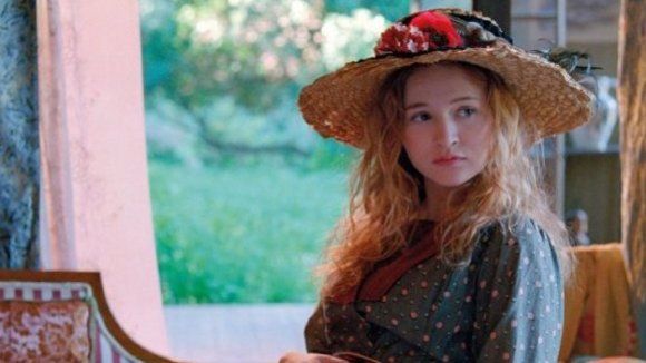 Photo from the movie Renoir