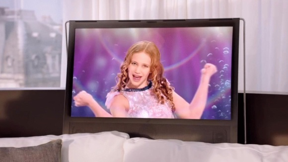 Photo from the movie Molly Moon: Incredible Book of Hypnotism