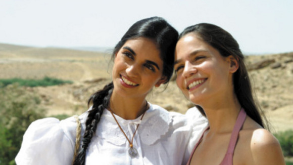 Photo from the movie Turn Left at the End of the World