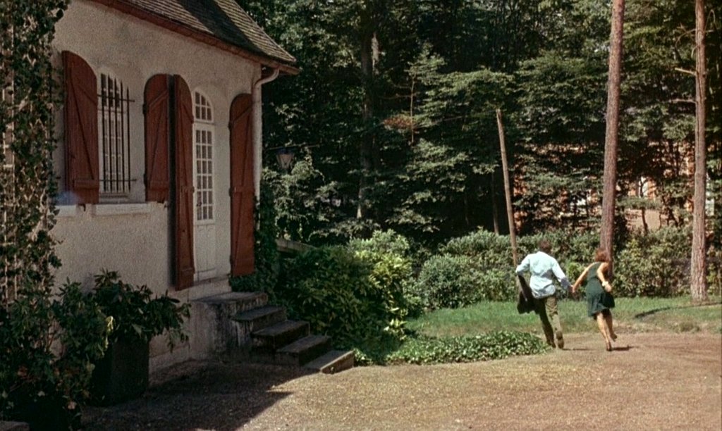 Photo from the movie Le Charme discret de la bourgeoisie