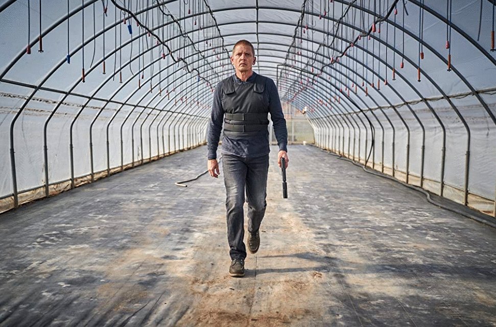 Photo from the movie Trigger Point