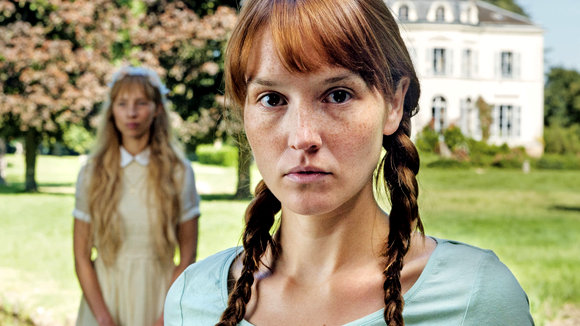 Photo from the movie The New Girlfriend