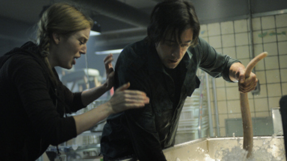 Photo from the movie Splice