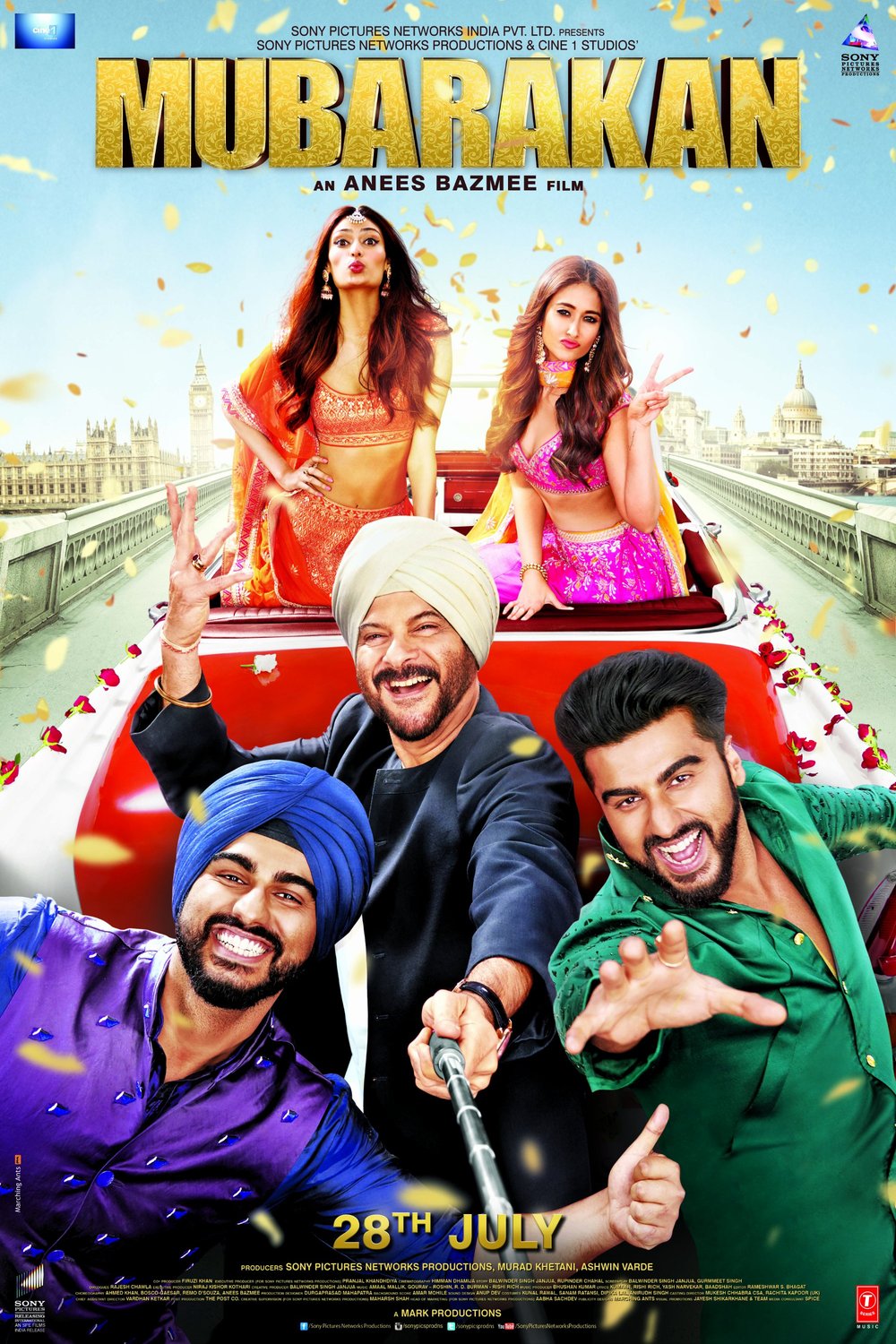 Hindi poster of the movie Mubarakan