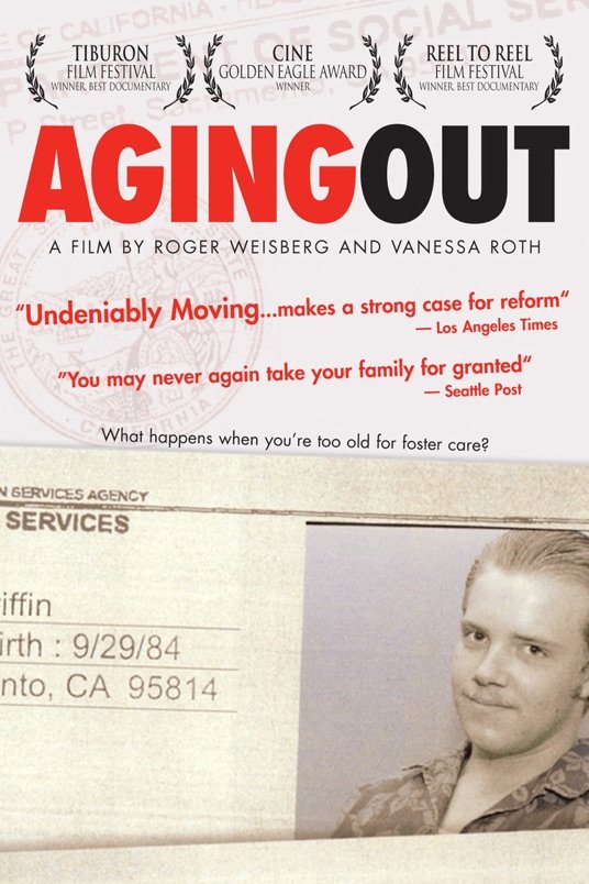 L'affiche du film Aging Out [2004]