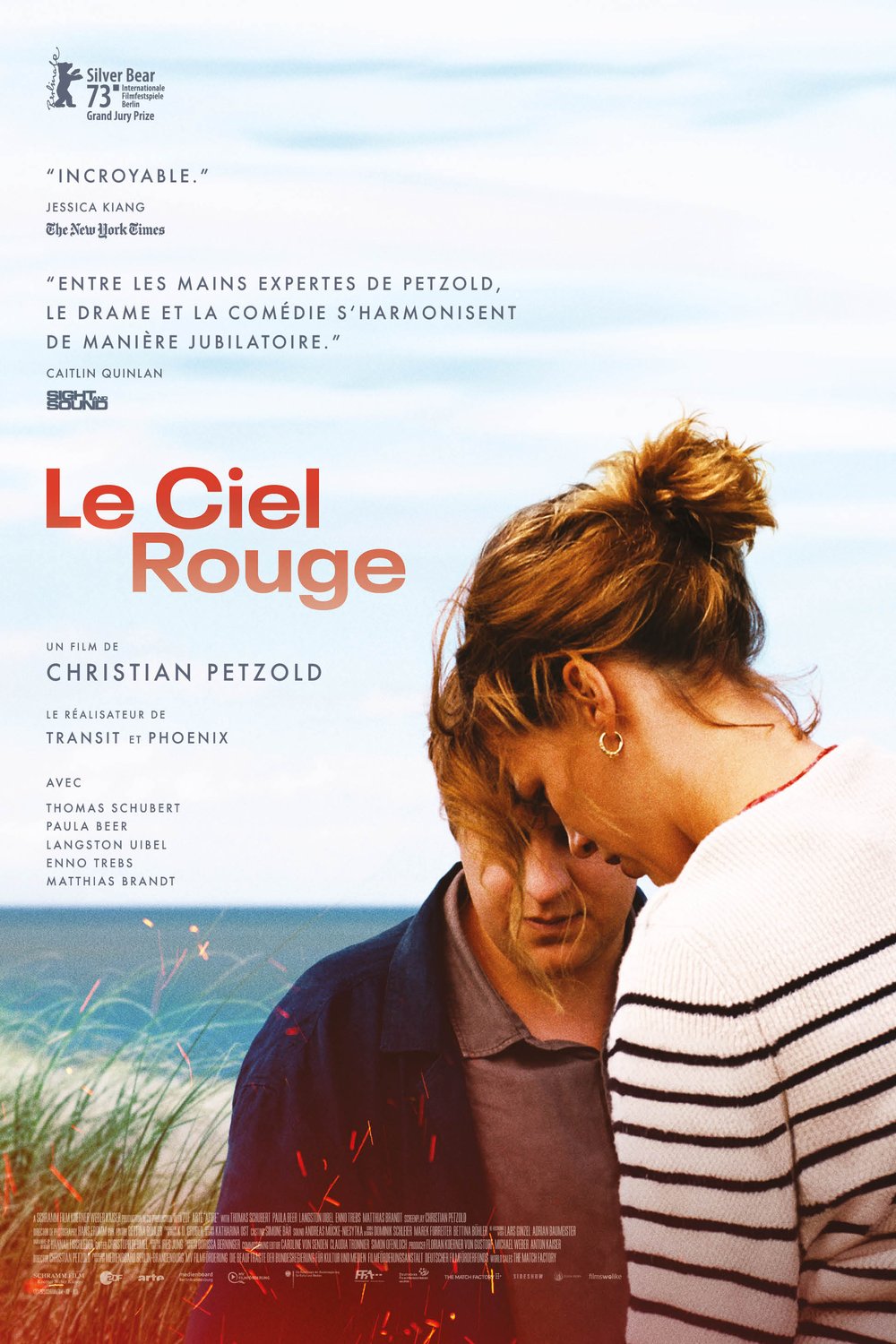 L'affiche du film Le ciel rouge