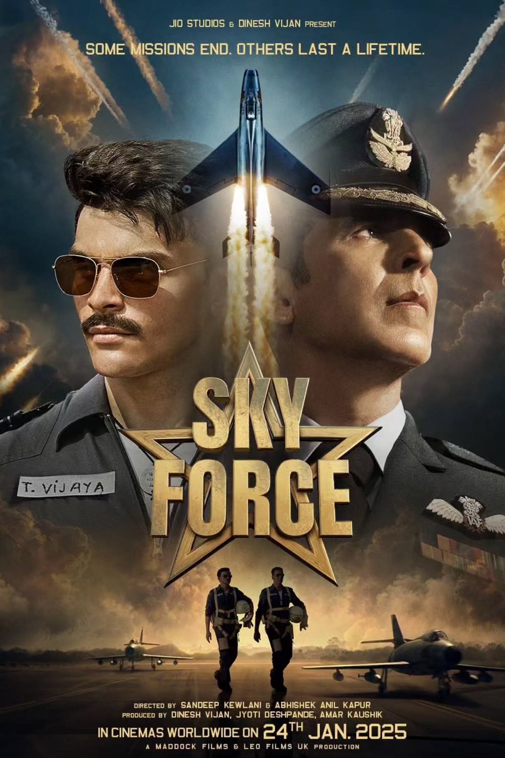 Hindi poster of the movie Sky Force