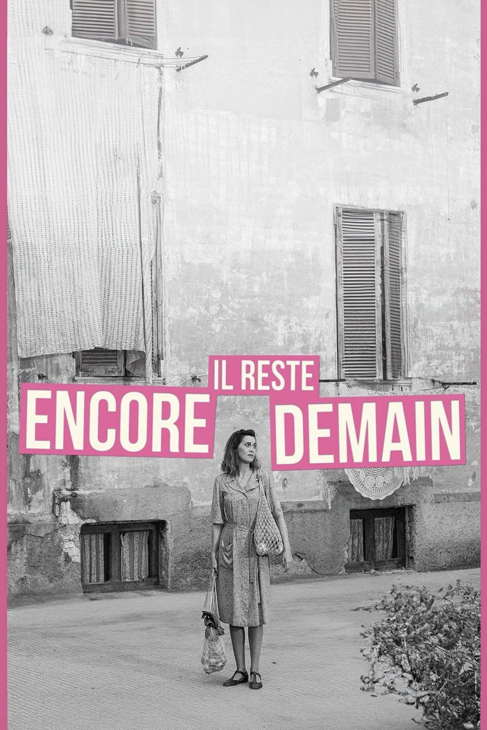 L'affiche du film Il reste encore demain [2023]