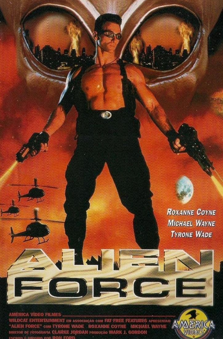 L'affiche du film Alien Force