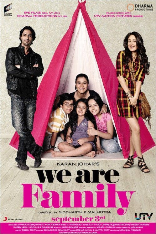 L'affiche originale du film We Are Family en Hindi