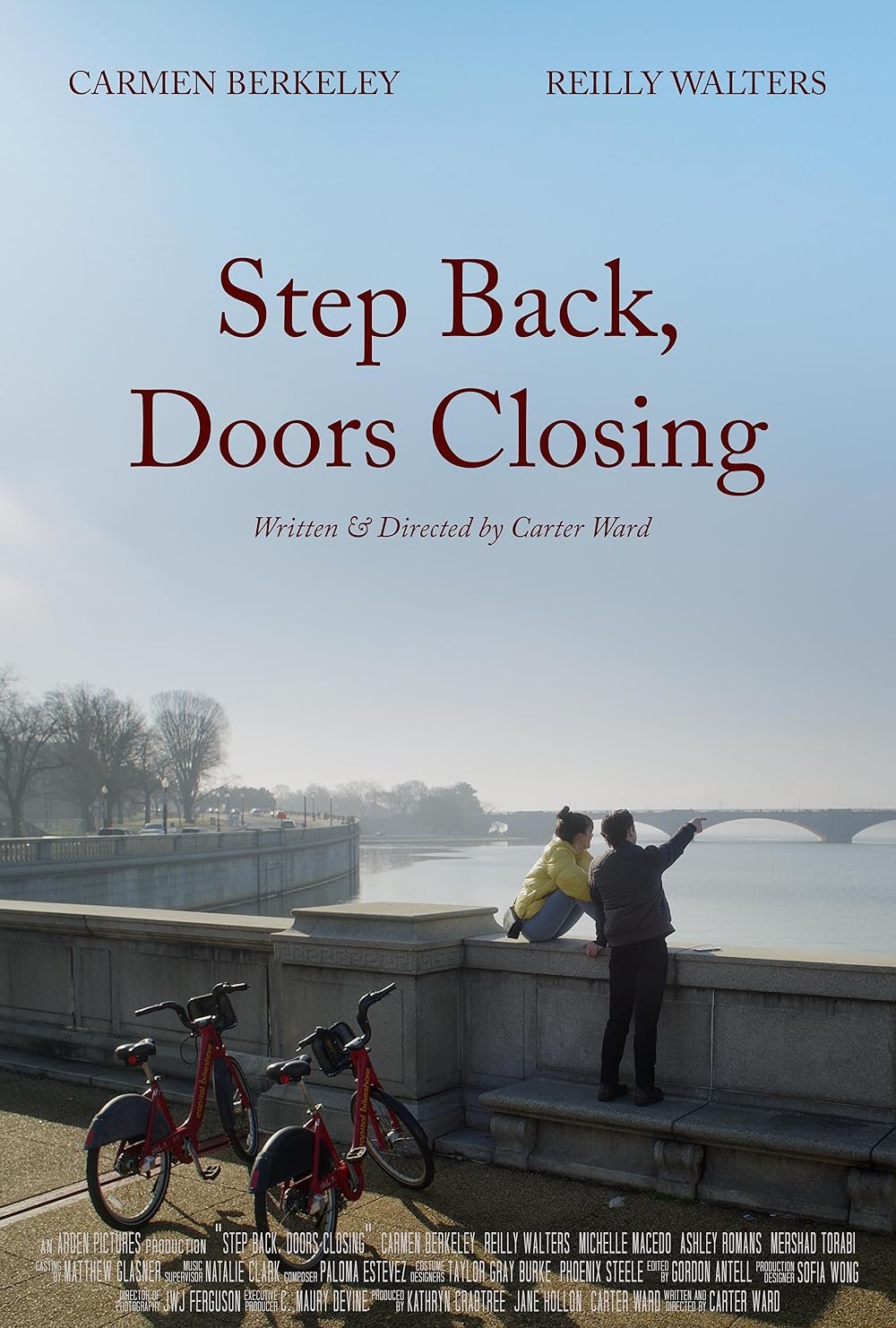 Poster of the movie Step Back, Doors Closing